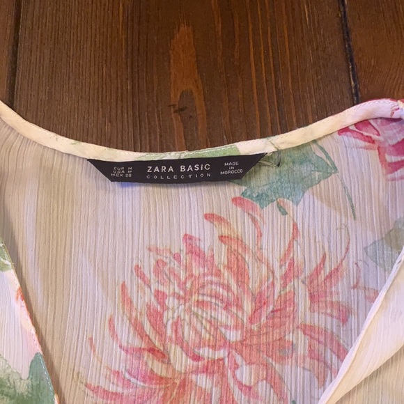 Zara Floral Peplum Top - Picture 4 of 4